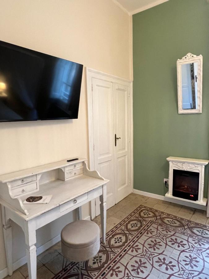 Borgo Marinaro Suite Salerno Exterior photo