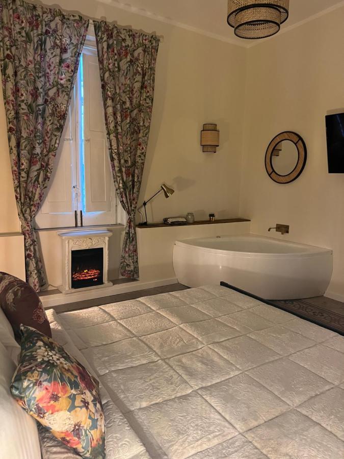 Borgo Marinaro Suite Salerno Exterior photo